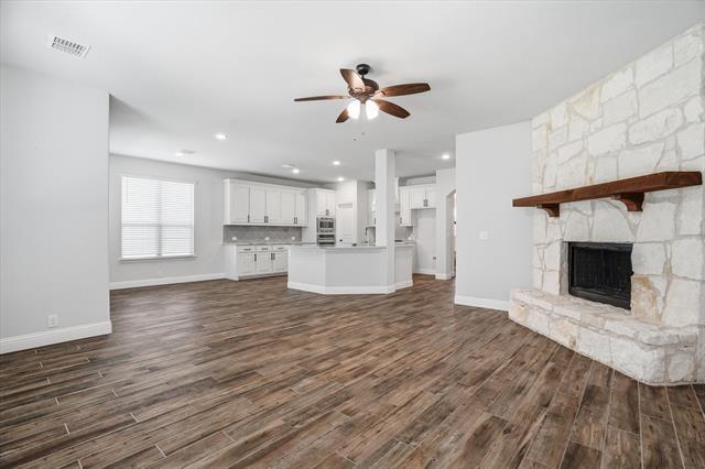 Building Photo - 7228 Windy Ridge Dr