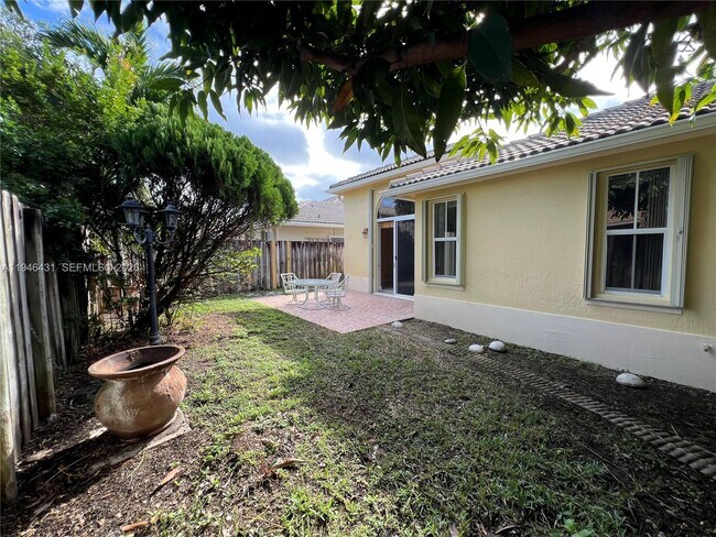 Building Photo - 9047 SW 161st Terrace