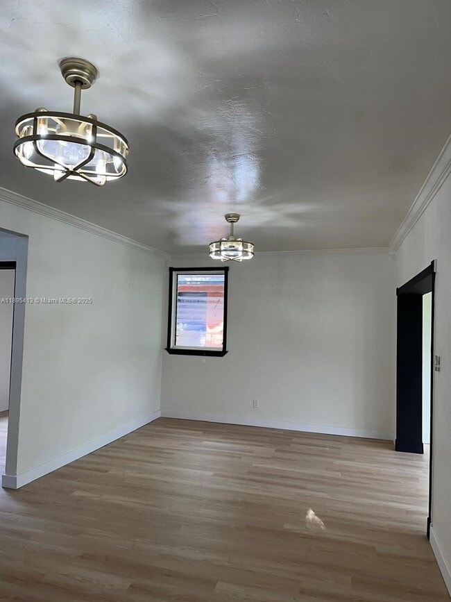Building Photo - 3 bedroom in North Miami FL 33161
