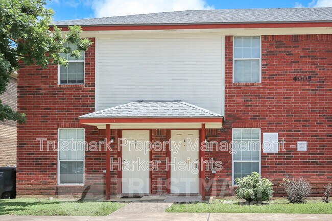 Building Photo - 4005 Madison Dr