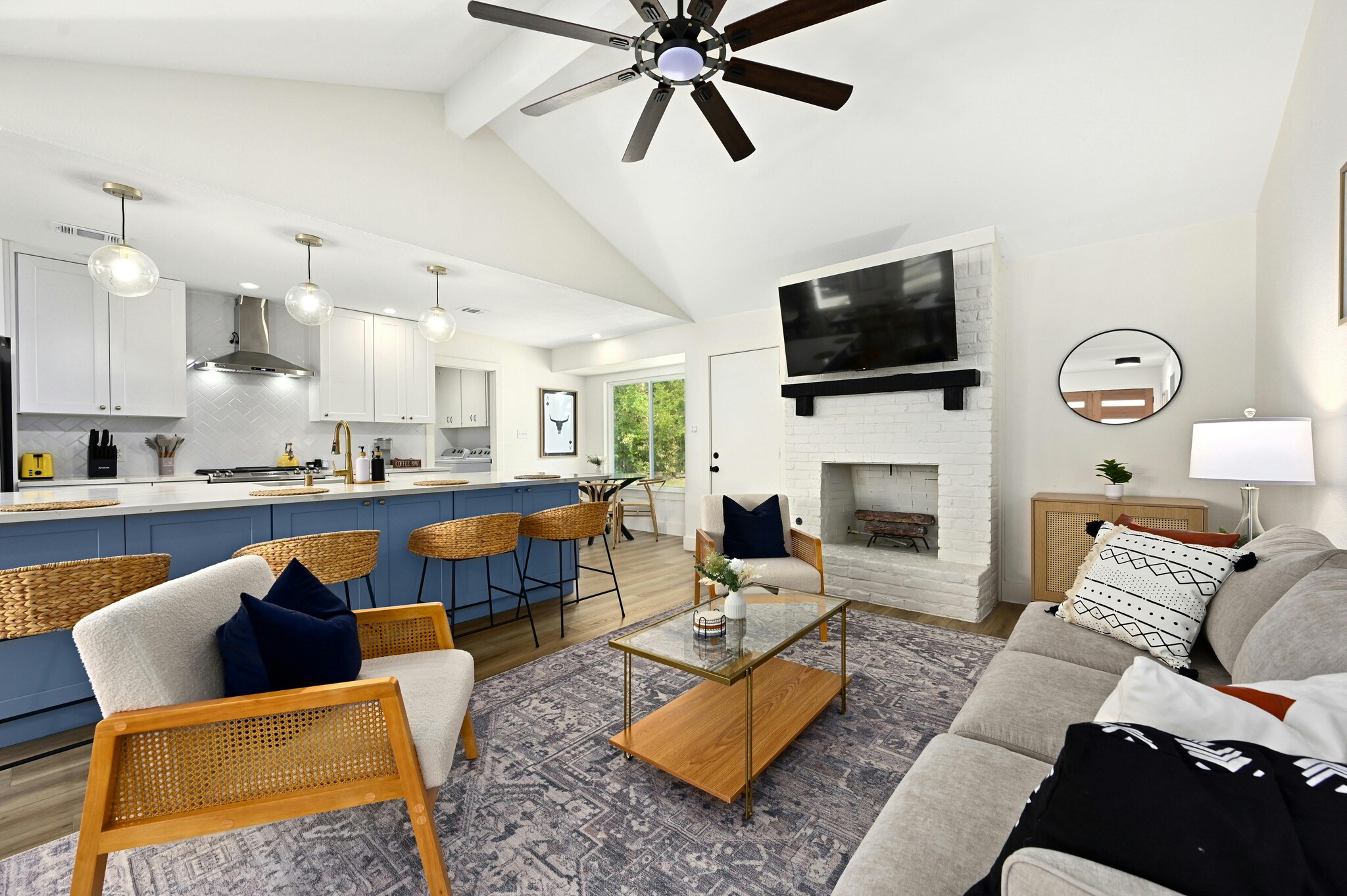 Living Room - 9414 Meadow Vale