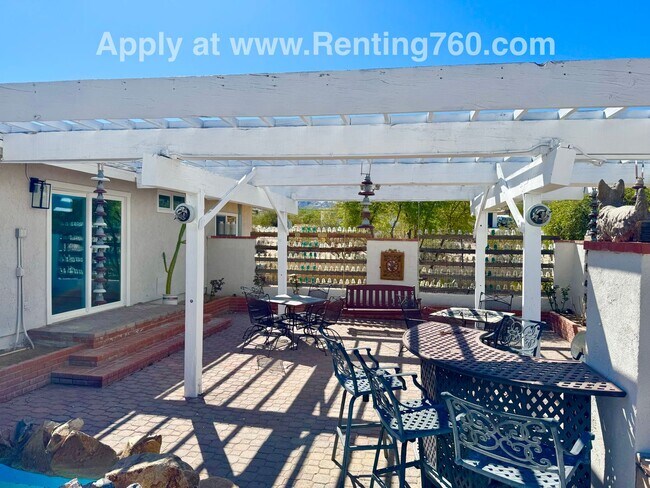 Building Photo - 2 Bed 2 Bath Home In Indian Cove
