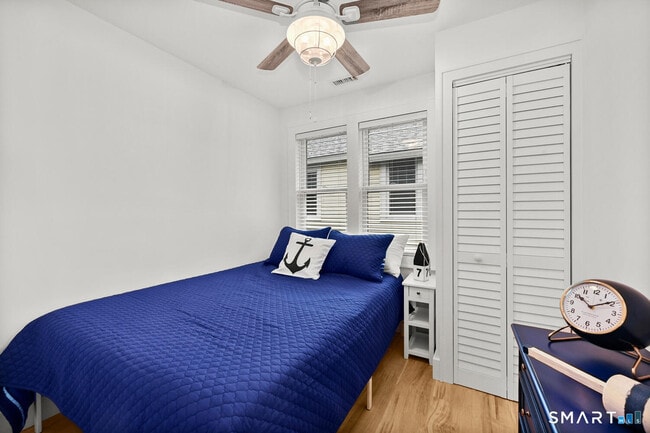 Building Photo - 17 W Orland St