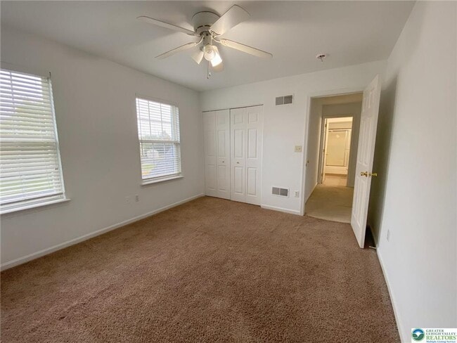 Building Photo - 2150 Rolling Meadow Dr