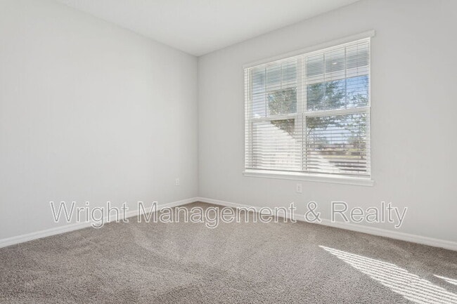 Building Photo - 13743 Rangeland Blvd