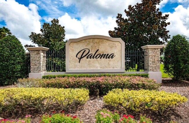 Paloma Entrance - 483 Cabernet Pl