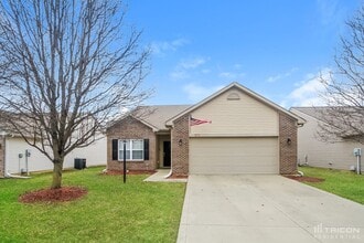 Building Photo - 10738 Tedder Lake Dr