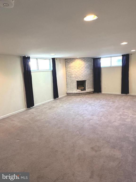 Building Photo - 10202 Daventry Dr