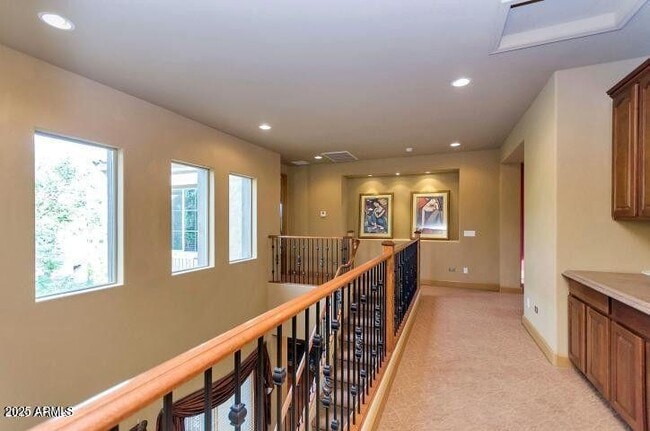 Building Photo - 4842 E Firestone Dr