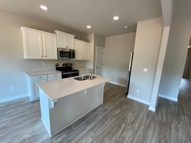 Building Photo - Home for Rent in Pinson, AL!!! Available NOW!
