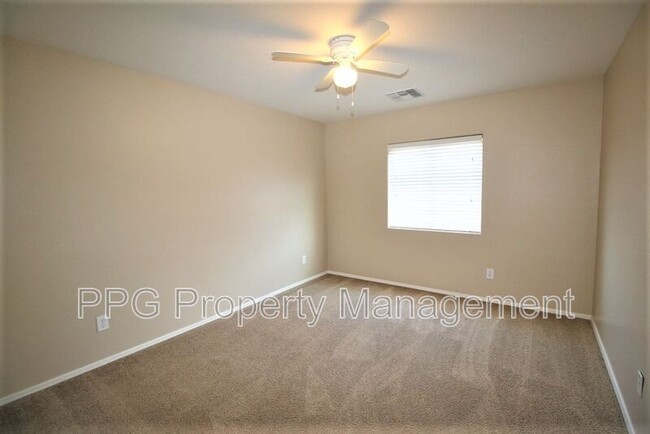 Building Photo - 17656 N 114th Ln