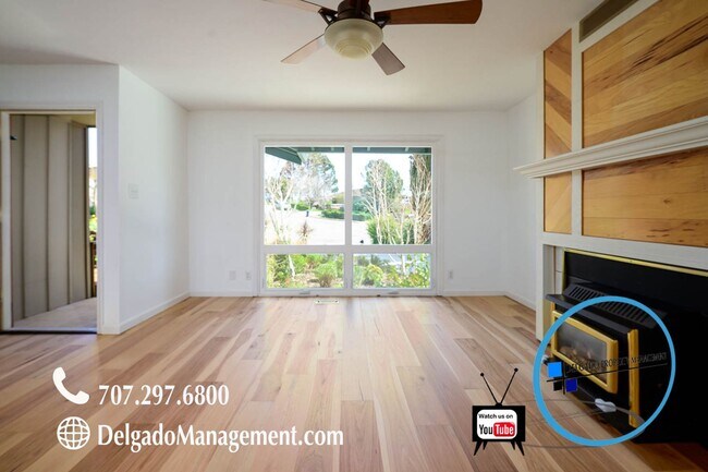 Building Photo - Benicia - Panoramic view home!