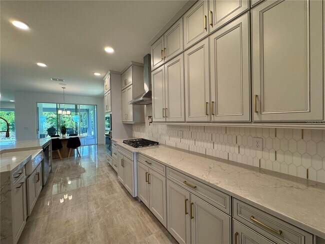 Building Photo - 17342 Glossy Pomelo Wy
