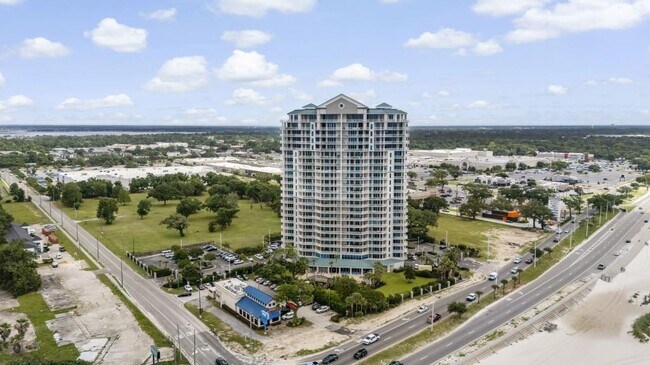 Building Photo - 2668 Beach Blvd