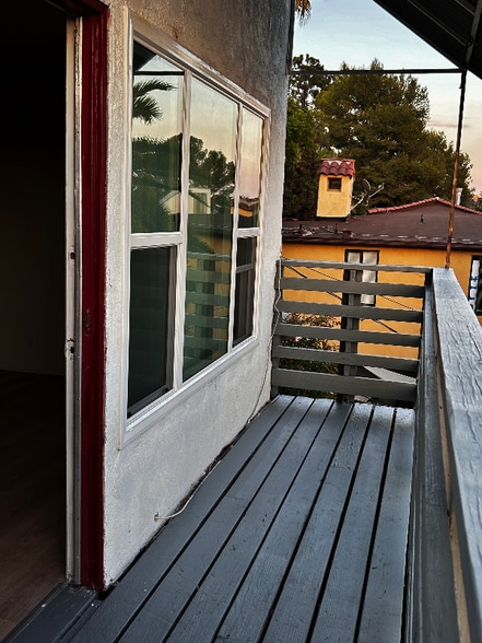 Building Photo - 6214 Holly Mont Dr