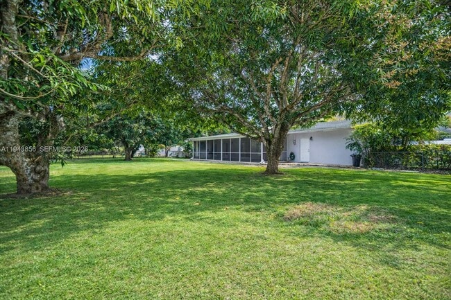 Building Photo - 7885 SW 158th Terrace