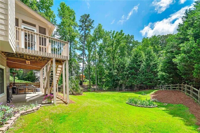 Building Photo - 1120 Bagwell Dr NW