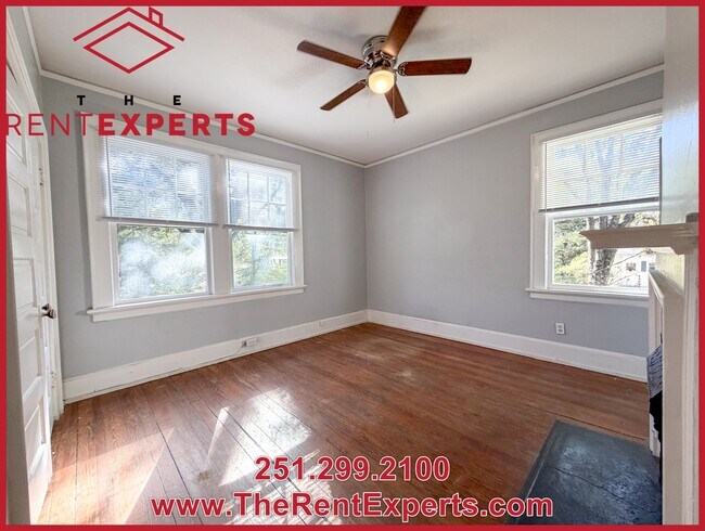 Building Photo - 206 5th St