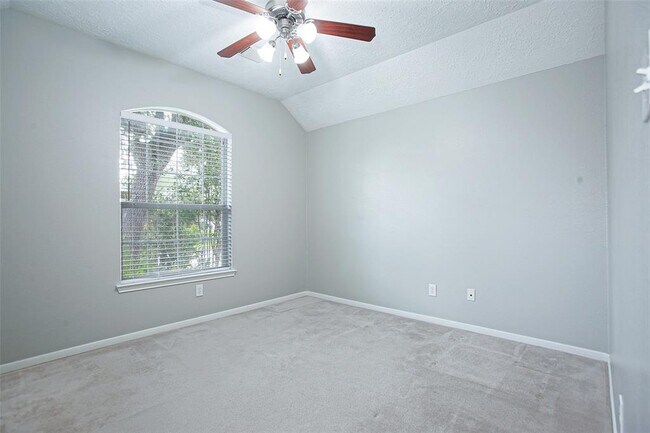 Building Photo - 13335 White Ibis Dr