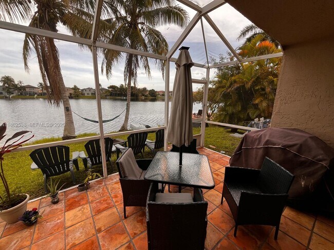 Building Photo - 1841 SW 176th Ave