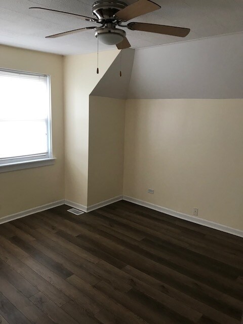 2nd Flr Bed Rm 4 - 13310 S Brandon Ave