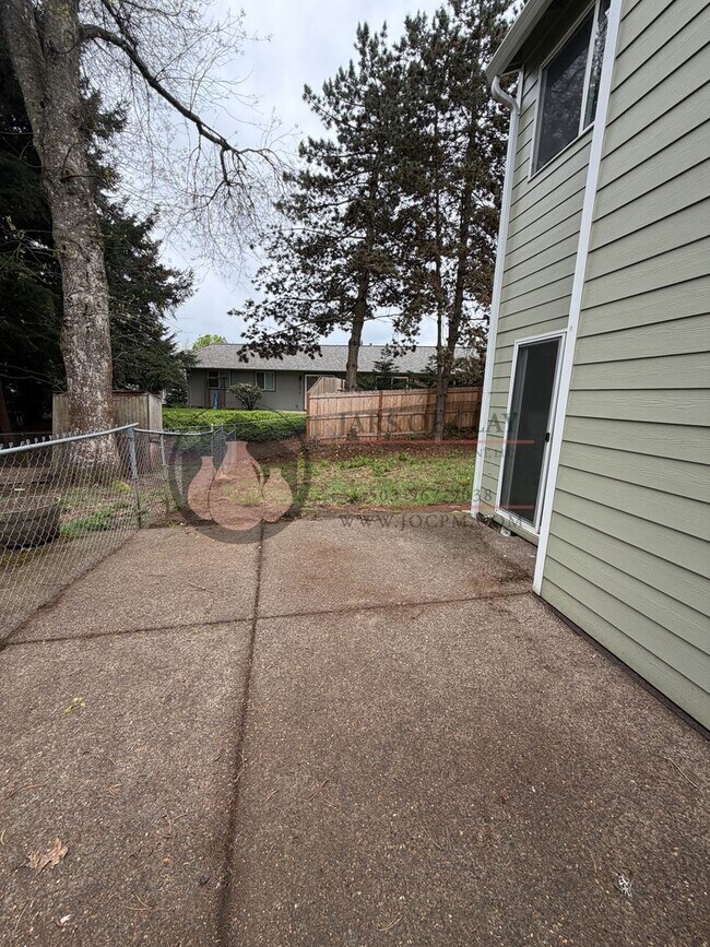 Building Photo - Fircrest Ct SE Duplex #2021-740