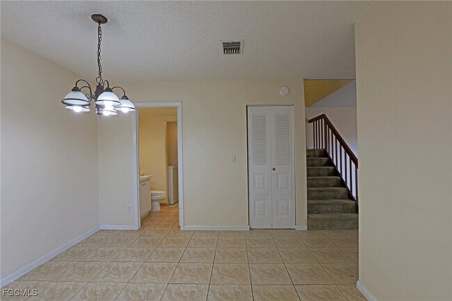 Building Photo - 1570 Park Meadows Dr