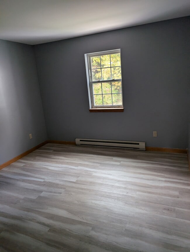 Building Photo - 605 Country Acres Ct