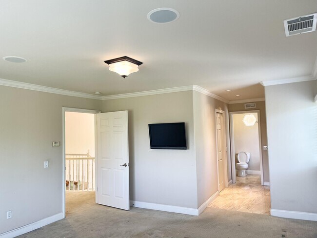 Building Photo - 205 Camille Way