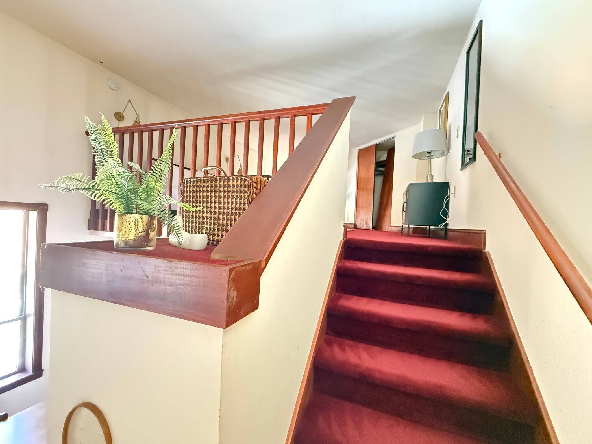 Building Photo - 402 W Dayton St