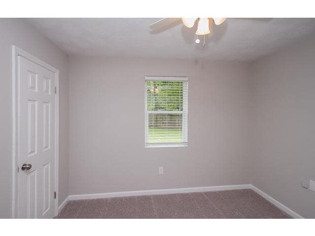 Building Photo - 148 Shawns Way