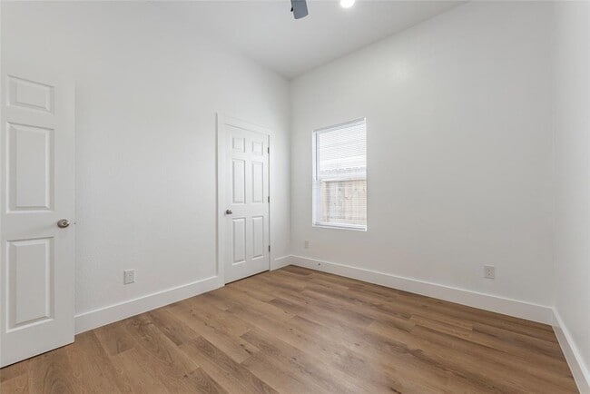 Building Photo - 9727 A/B Cargill St