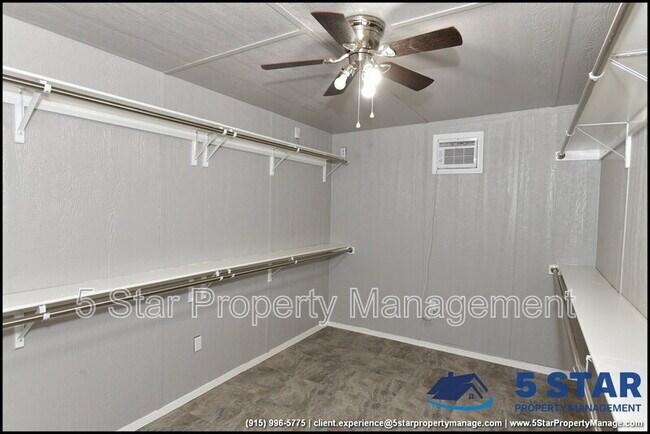 Building Photo - 4825 Mark Avizo