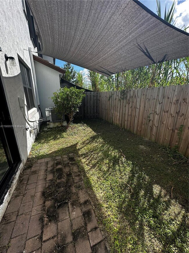 Building Photo - 10164 SW 231st Ln
