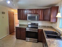 Building Photo - 264 Harvest Dr