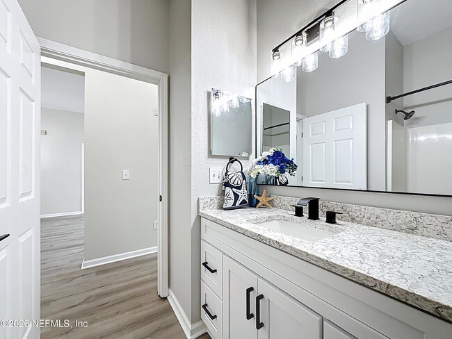 Building Photo - 13816 Herons Landing Way