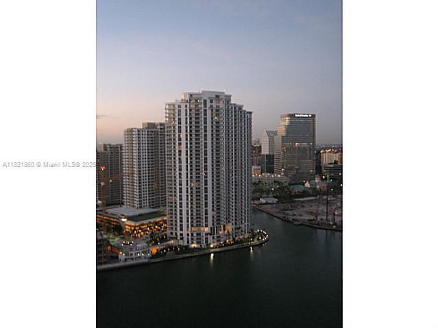 Building Photo - 325 S Biscayne Blvd