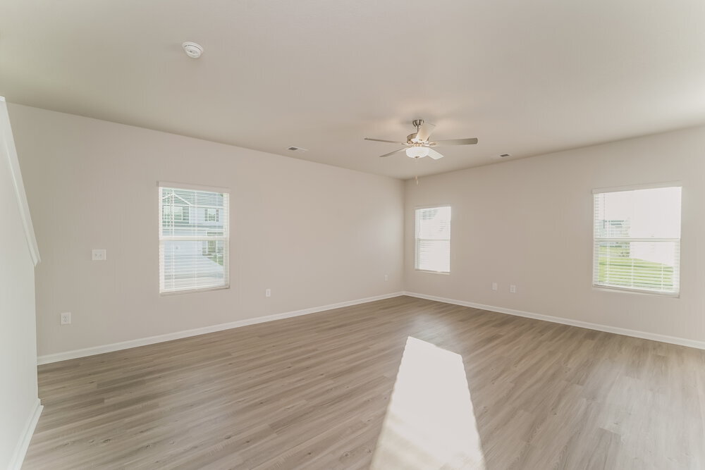 Building Photo - 8005 Moose Crk Dr