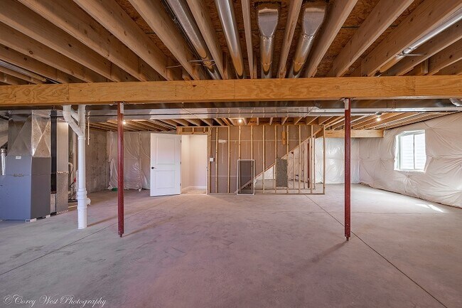 Building Photo - 2217 Concord Dr