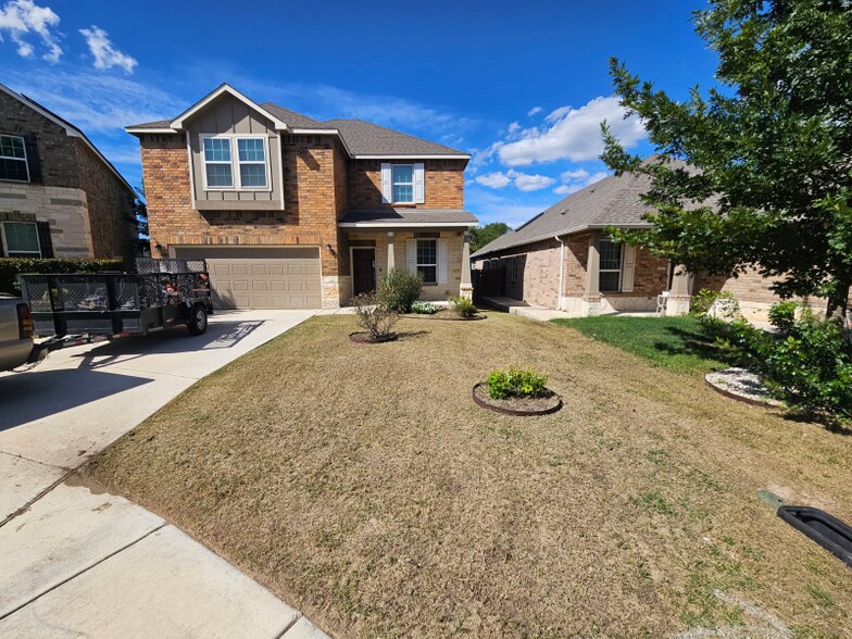 Primary Photo - 14223 Laurel Br