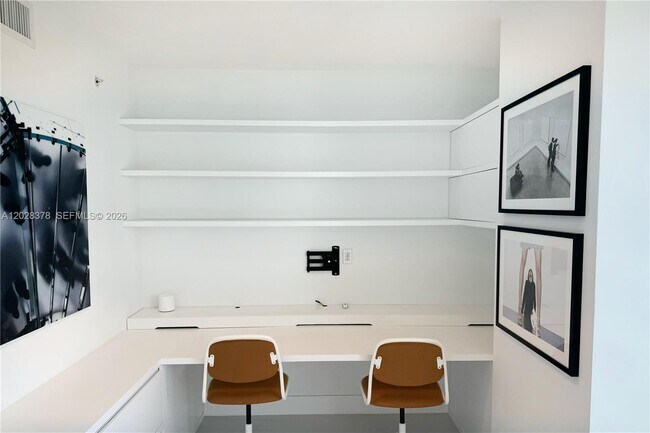 Building Photo - 400 Sunny Isles Blvd