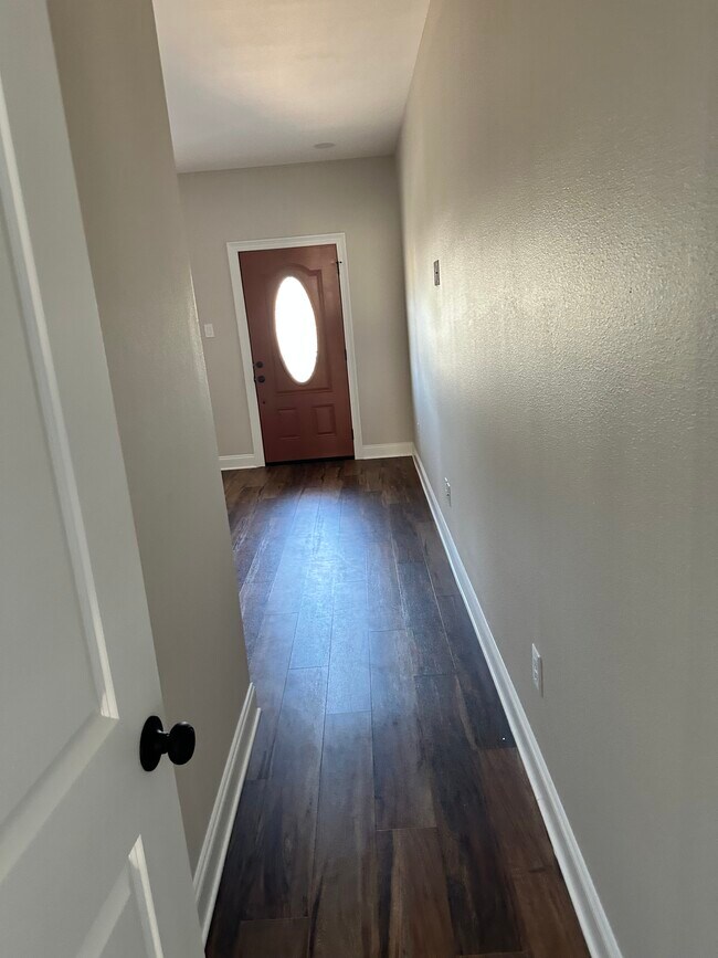 Building Photo - 8704 Pritchard Pl