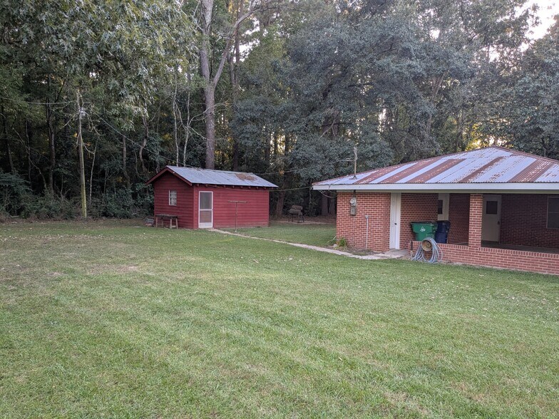 Building Photo - 2602 US-190