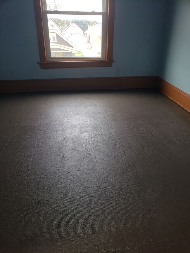 Building Photo - 3324N27thM