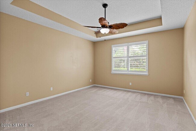 Building Photo - 1201 E Redrock Ridge Ave