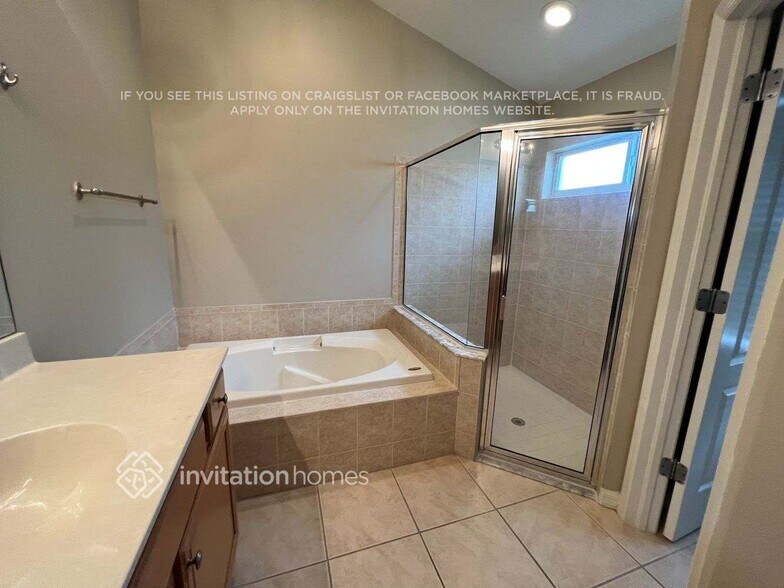Building Photo - 16752 Nikki Ln