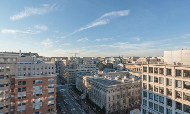 Building Photo - 631 D St NW