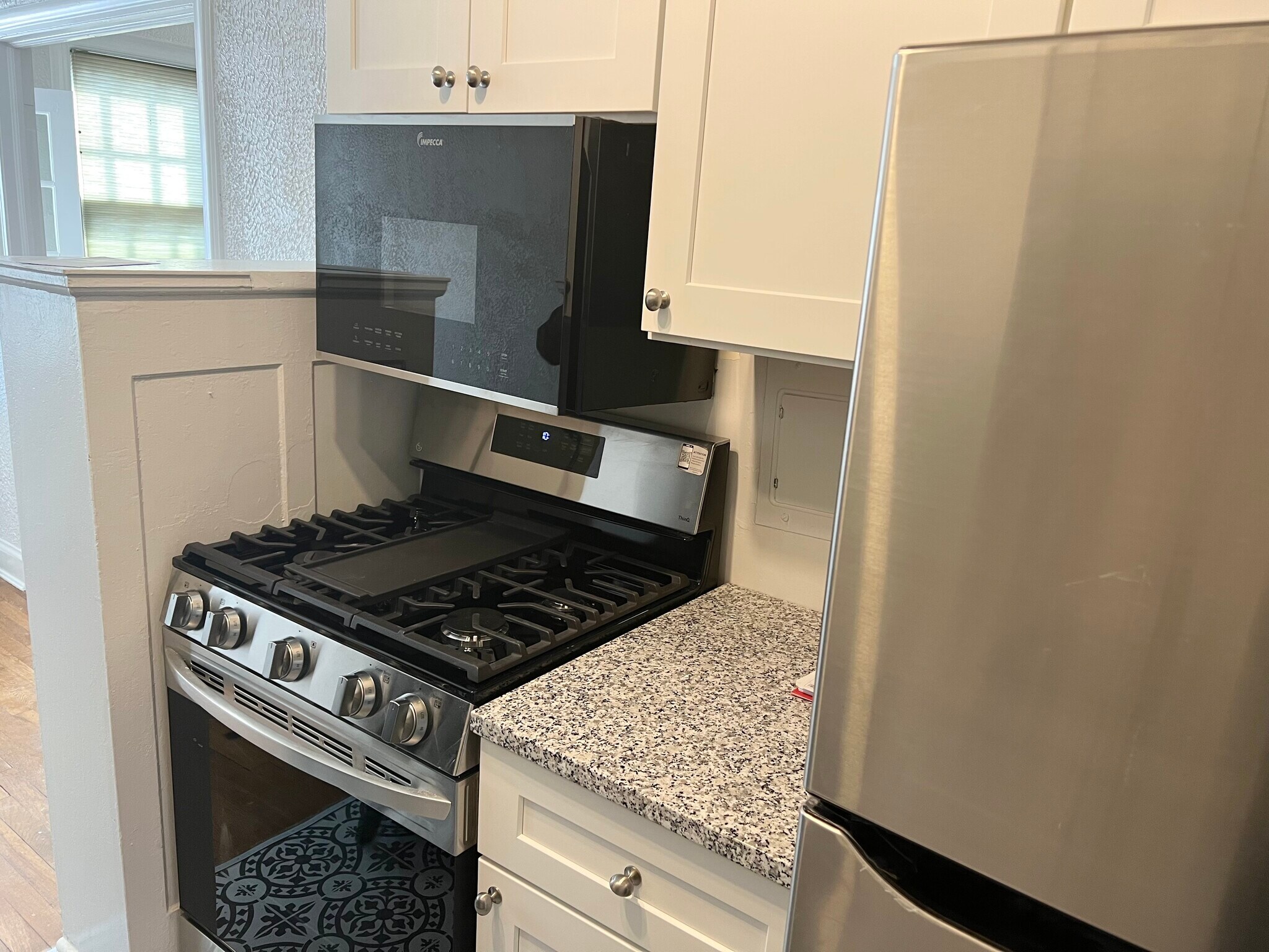 Building Photo - 2032 Belmont Rd NW