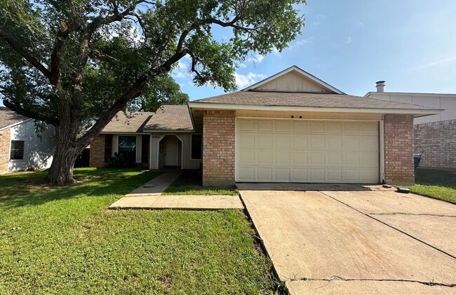 Primary Photo - 6963 Fallbrook Ct W