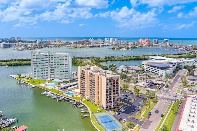 Building Photo - 51 Island Way